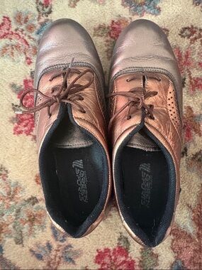 Metallic shoes